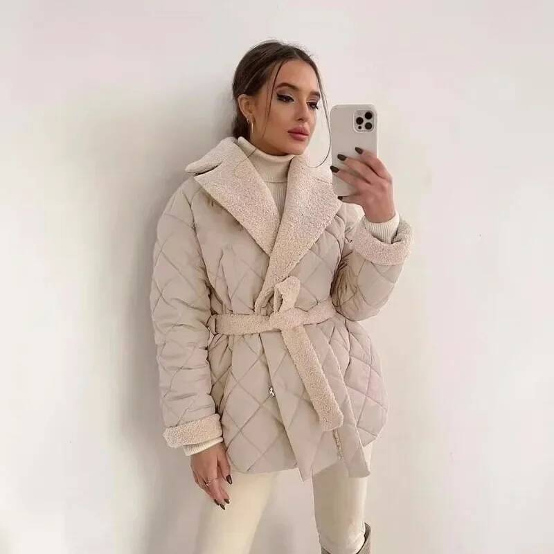 Elegante gewatteerde jas met i - Street Fashion England recensie en prijs
