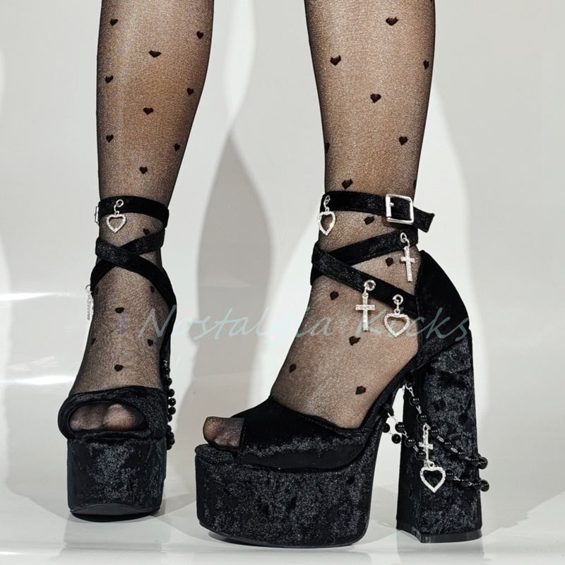 Gothic zwart fluwelen platform - Street Fashion Rome recensie en prijs