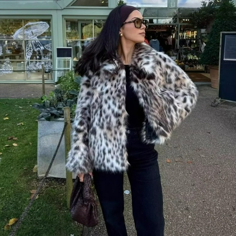 Europa Mooie dameskleding Mode - Street Fashion Europe recensie en prijs